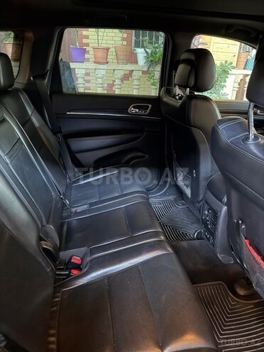 Jeep Grand Cherokee-5