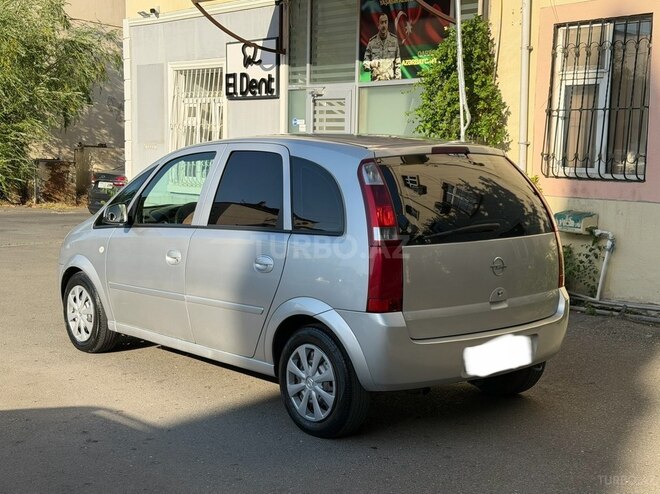 Opel Meriva-6