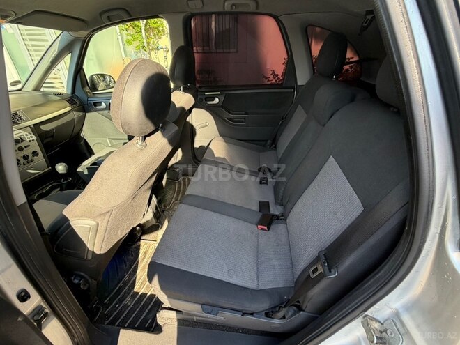 Opel Meriva-10