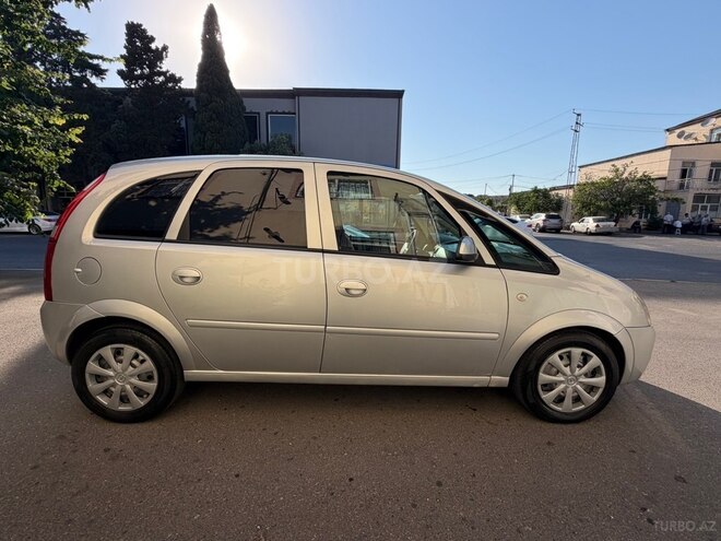 Opel Meriva-7