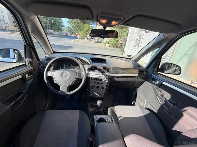 Opel Meriva-11