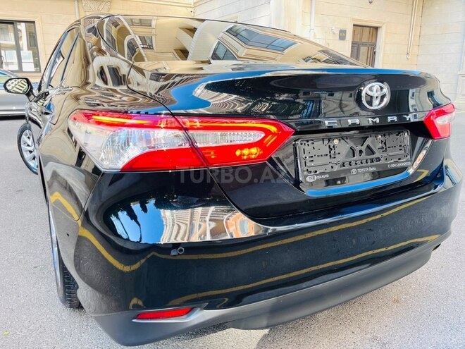 Toyota Camry-4