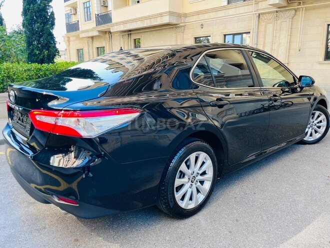 Toyota Camry-7