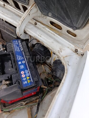 LADA (VAZ) 2106-7