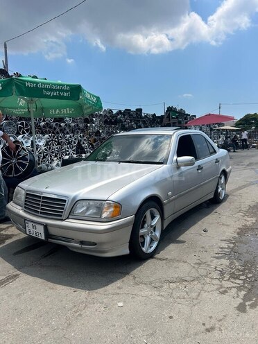 Mercedes C 200-18