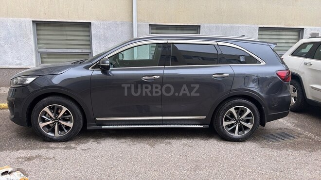 Kia Sorento-7