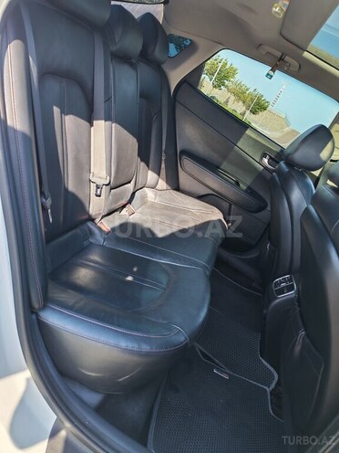 Kia Optima-10