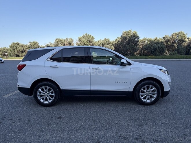Chevrolet Equinox-4