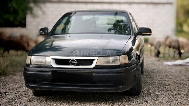 Opel Vectra-1