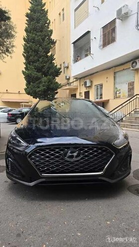 Hyundai Sonata-2