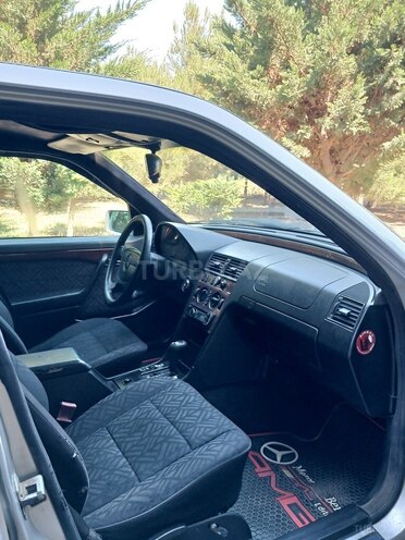 Mercedes C 200-16