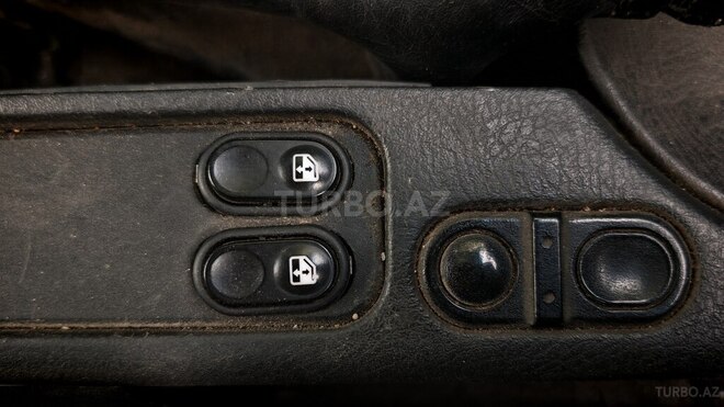 Opel Vectra-7