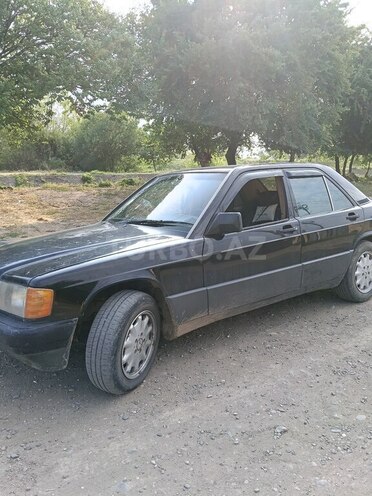 Mercedes 190-3