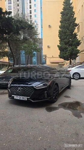 Hyundai Sonata-9