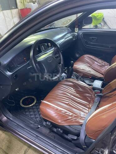 Hyundai Sonata-6