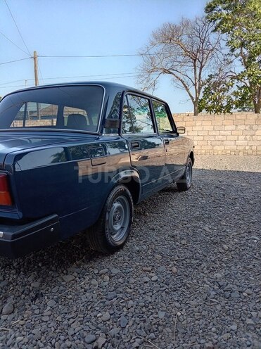 LADA (VAZ) 2107-4
