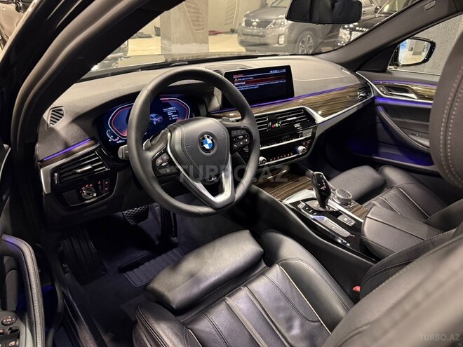 BMW 530-8