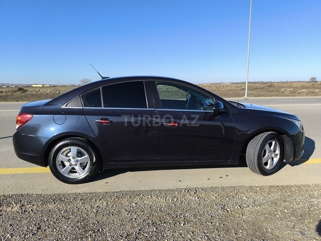 Chevrolet Cruze-5