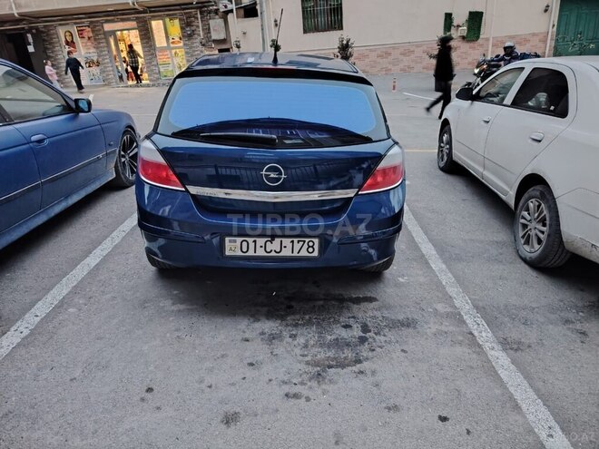Opel Astra-2