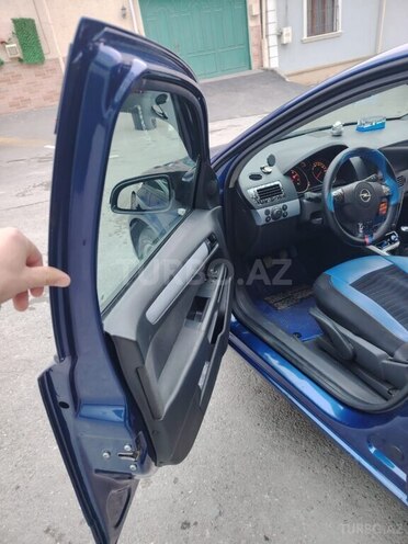 Opel Astra-10