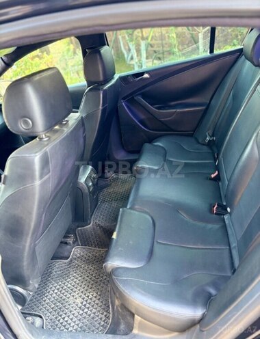 Volkswagen Passat-6