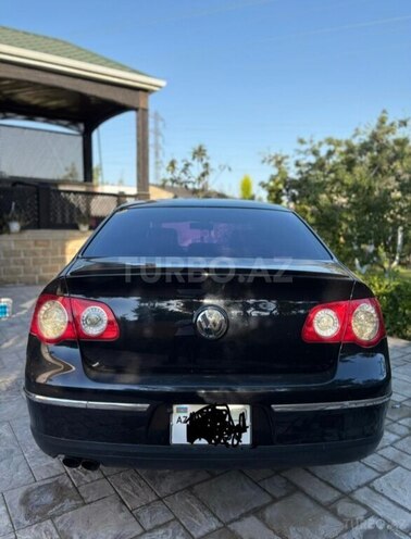Volkswagen Passat-2