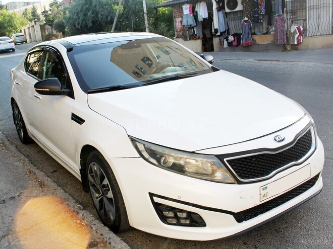Kia Optima-3
