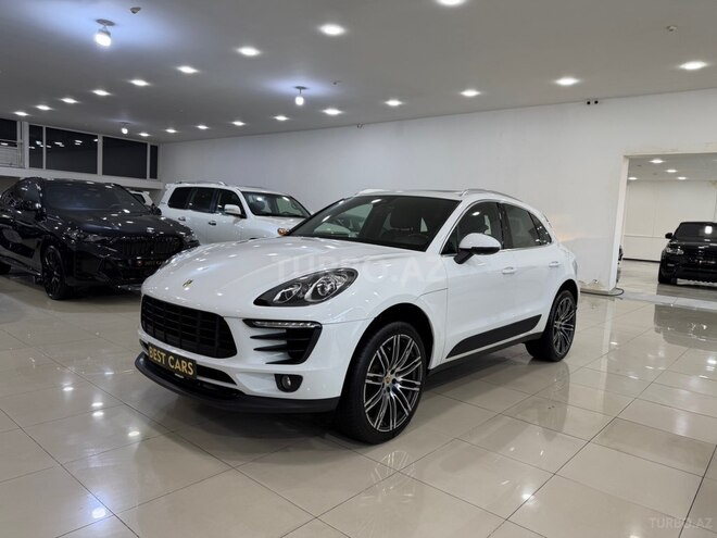 Porsche Macan GTS-5