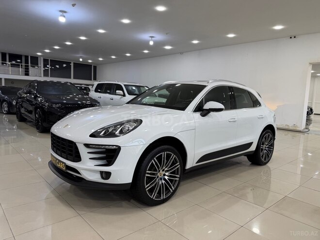 Porsche Macan GTS-4
