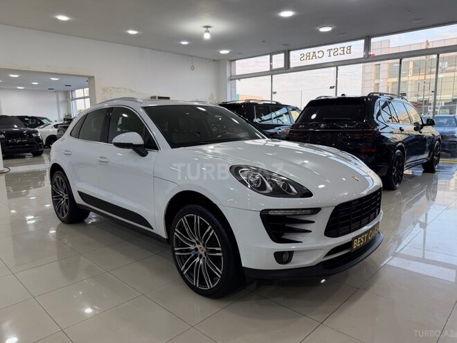 Porsche Macan GTS-2