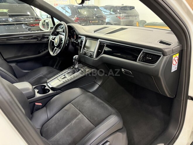 Porsche Macan GTS-28