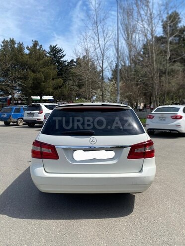 Mercedes E 220-5