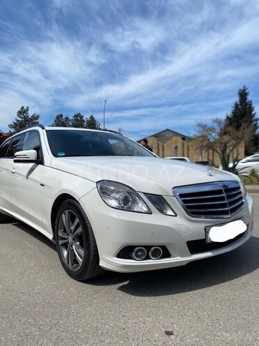 Mercedes E 220-4