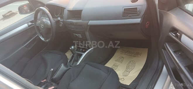 Opel Astra-9