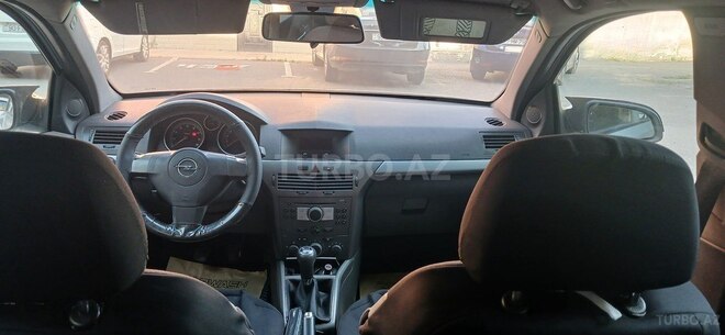 Opel Astra-8