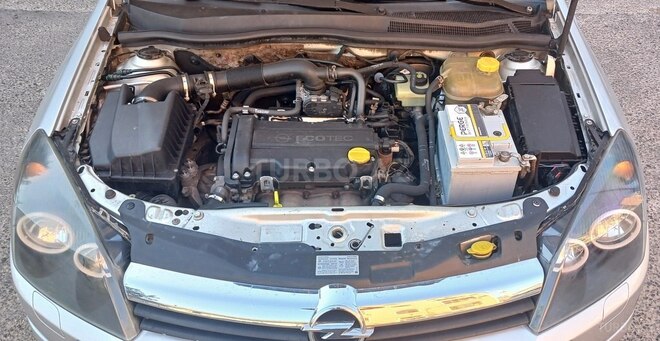 Opel Astra-11