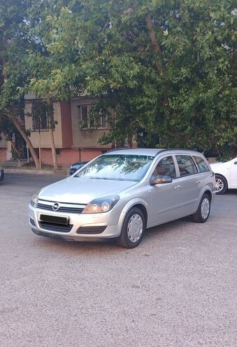 Opel Astra-2