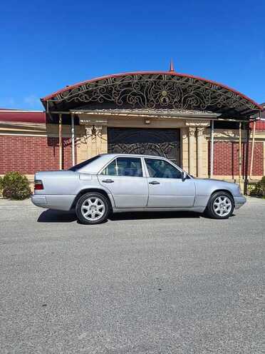 Mercedes 300 D-5