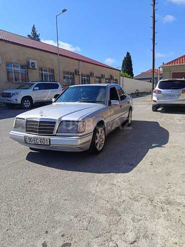 Mercedes 300 D-2