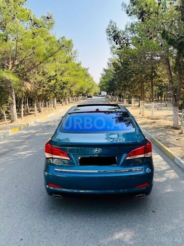 Hyundai i40-4