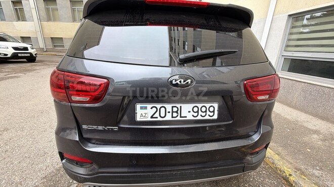 Kia Sorento-10