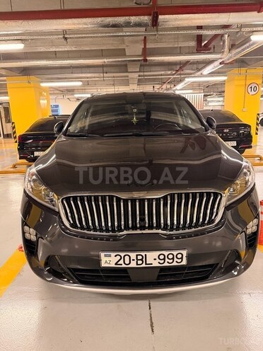 Kia Sorento-1