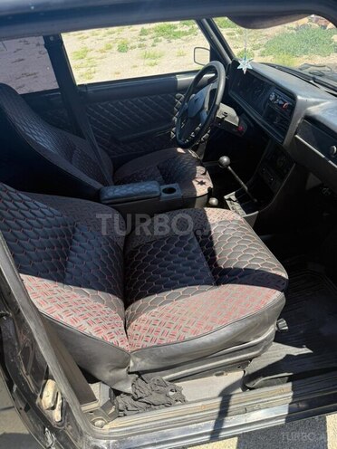 LADA (VAZ) 2107-10
