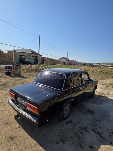 LADA (VAZ) 2107-5
