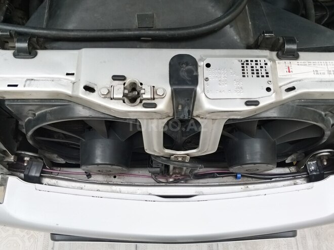 Mercedes C 220-12