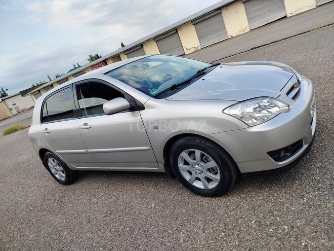 Toyota Corolla-6