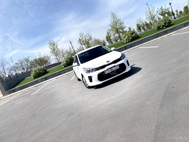 Kia Rio-1