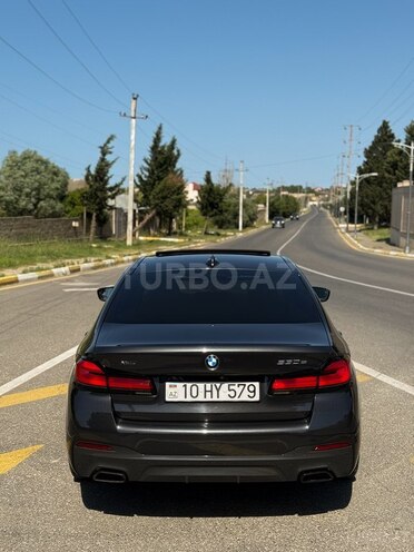 BMW 530e-2