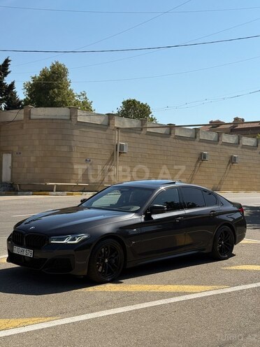 BMW 530e-5