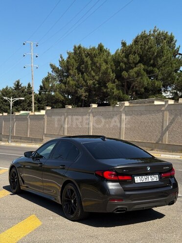 BMW 530e-4